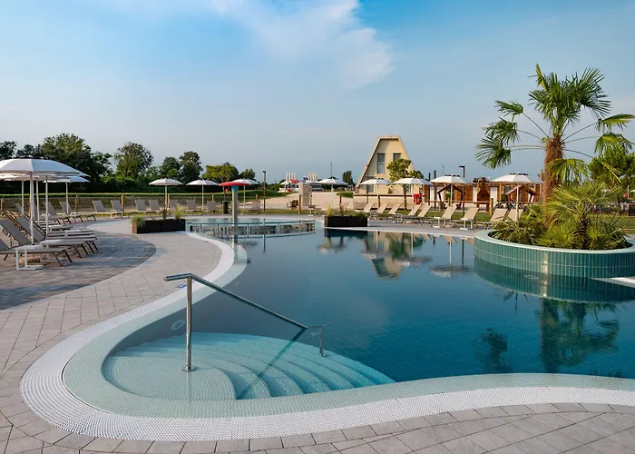 Marina Azzurra Resort