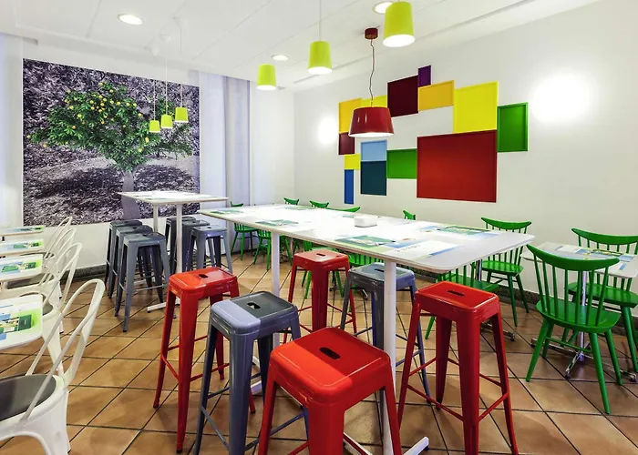 Ibis Styles Napoli Garibaldi