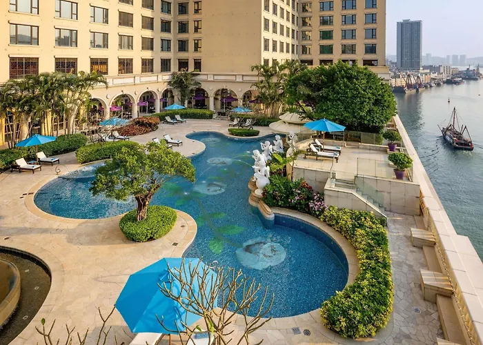 Sofitel Macau At Ponte 16