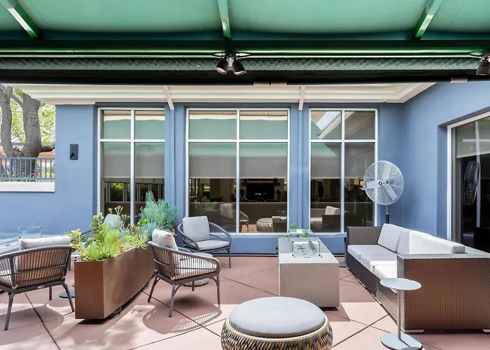 Hilton Garden Inn Fairfield