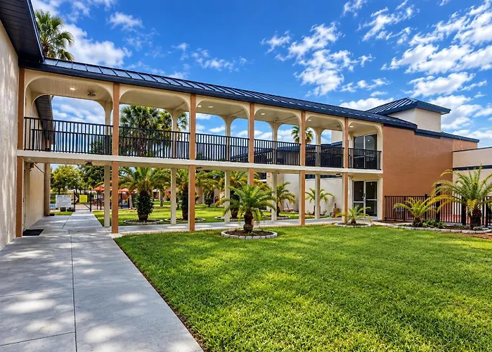 Ramada By Wyndham Davenport Orlando South