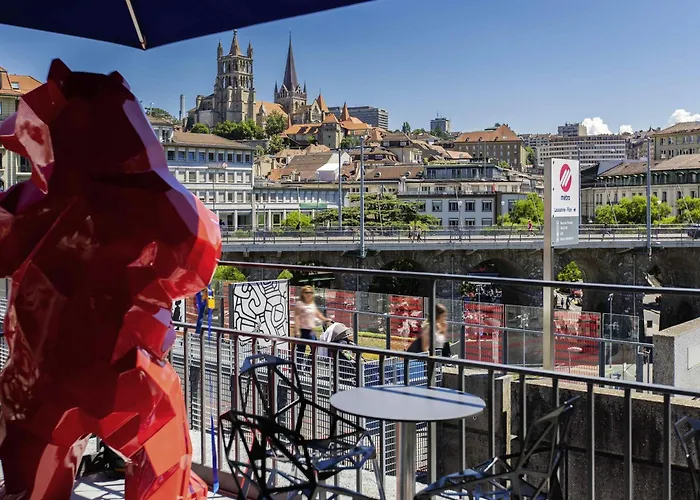 Ibis Styles Lausanne Center Madhouse