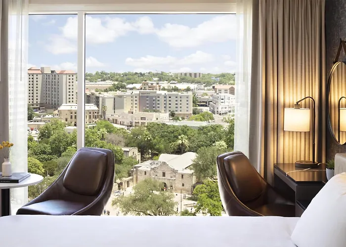 Hyatt Regency San Antonio Riverwalk