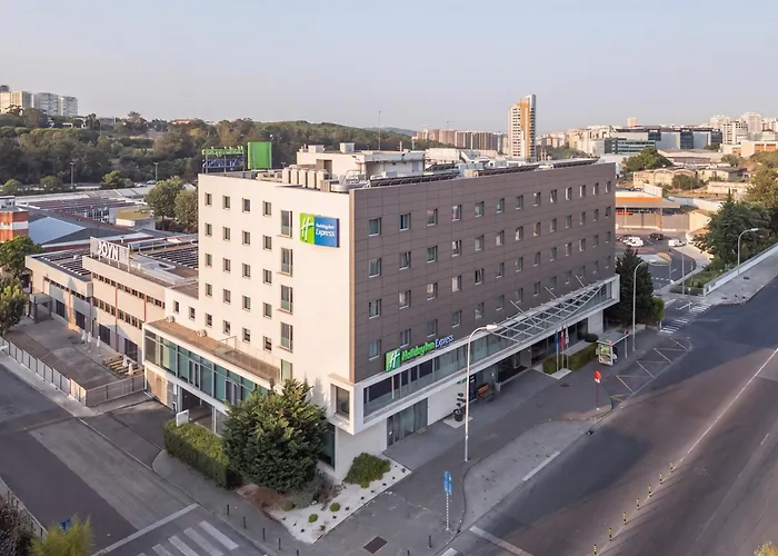 Holiday Inn Express Lisbon Alfragide By Ihg Carnaxide