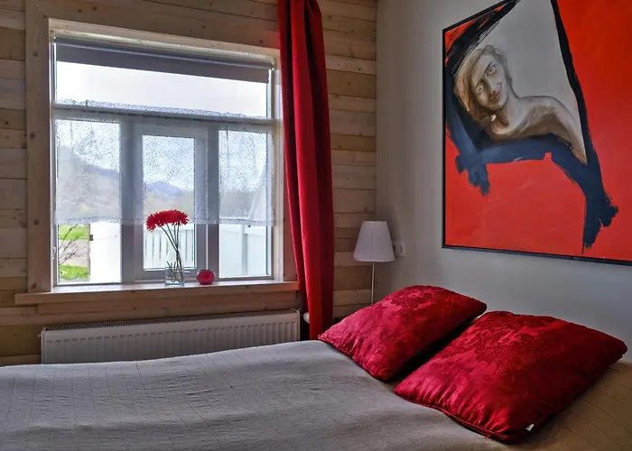 Hraunsnef Country Hotel