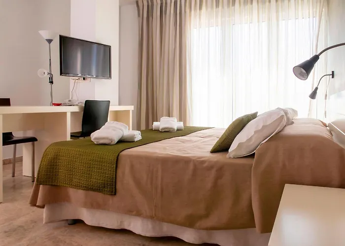 Hotel Senderos