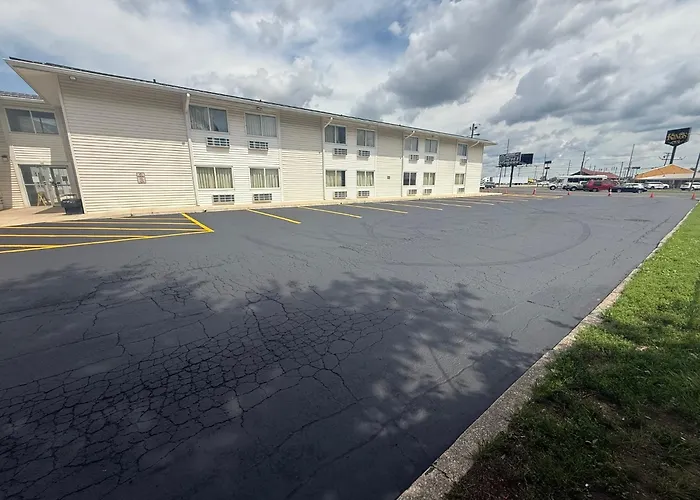 Motel 6-Fort Wayne, In