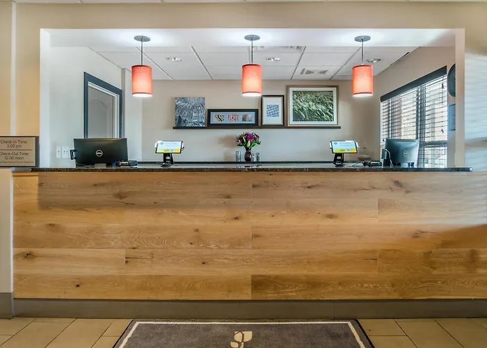 Country Inn & Suites By Radisson, Rossford - Toledo South