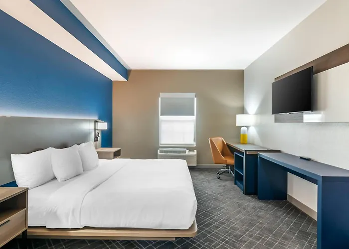 Comfort Inn & Suites Chesterfield - St Louis