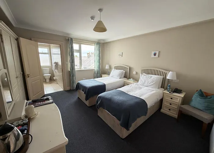 Connemara Lake Hotel
