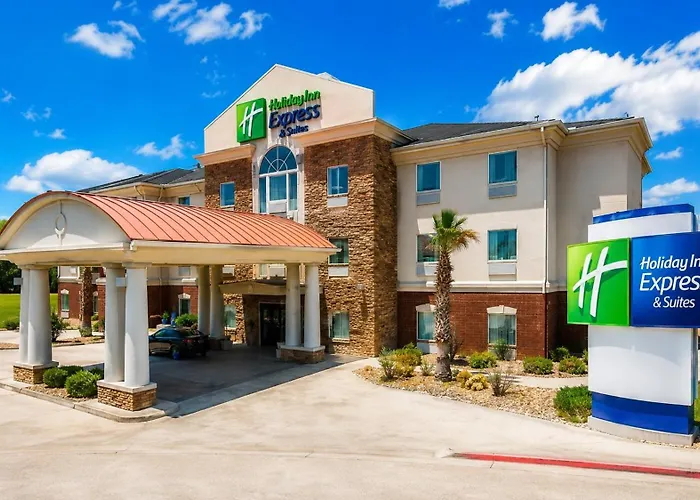 Holiday Inn Express Kenedy By Ihg
