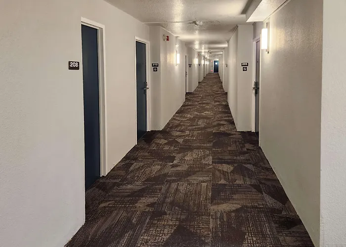 Studio 6-Lincoln, Ne - Airport