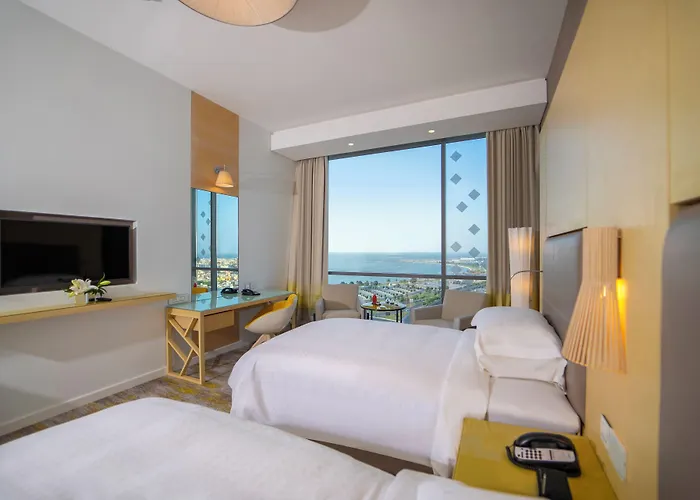 Rotana Corniche