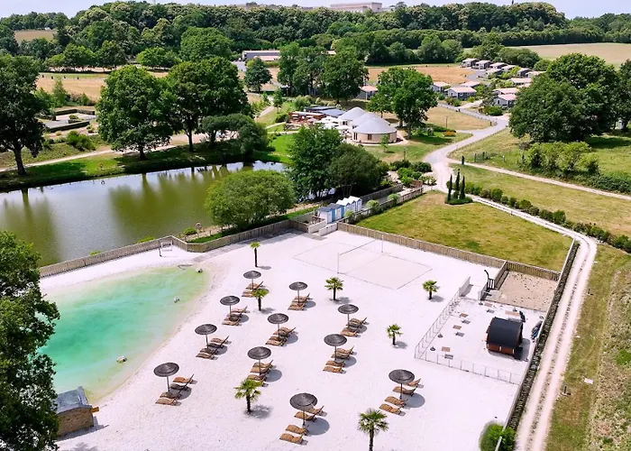 Hotel Domaine Mélusine - à 2minutes du PuyduFou ! à Les Épesses