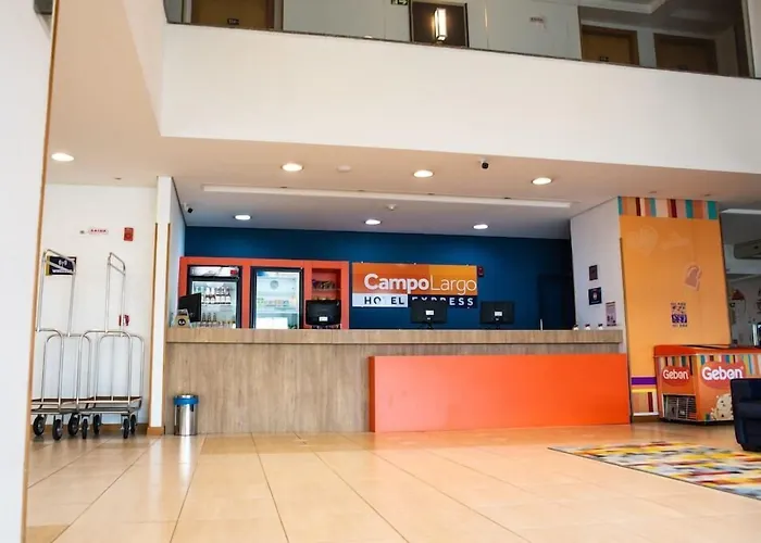 Hotel Campo Largo Express