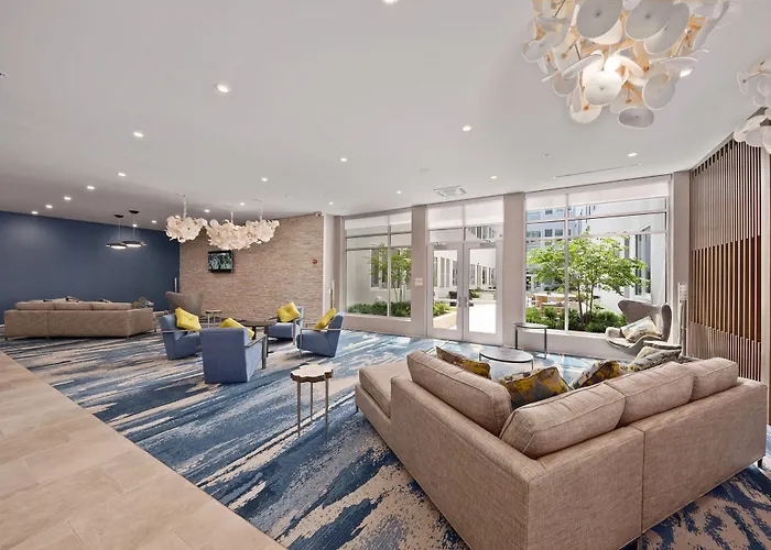 Element By Marriott Hampton Peninsula Town Center Hotel