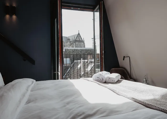 The Nox Hotel