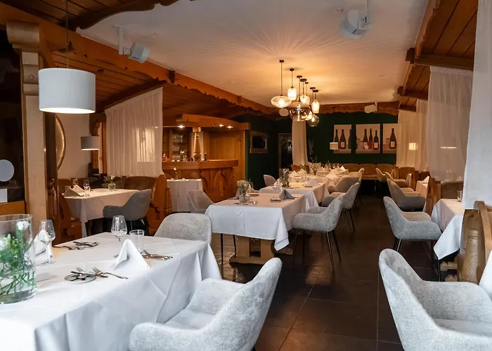 Becker'S Hotel & Restaurant