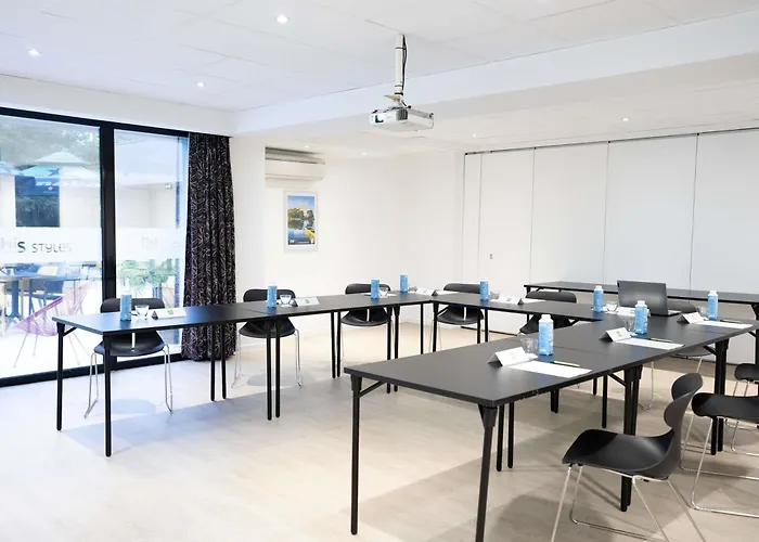 Ibis Styles Cognac