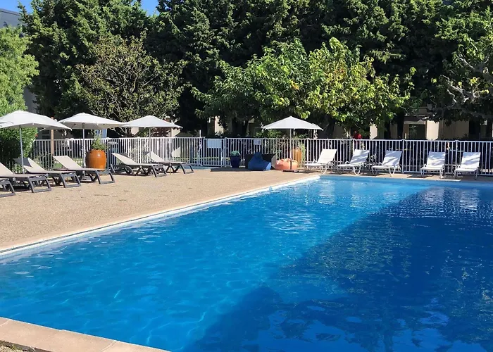 Ibis Styles Avignon Sud