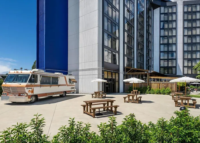 Radisson Blu Vancouver Airport Hotel & Marina