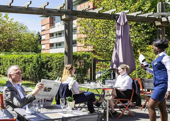 Mercure Maurepas Saint Quentin