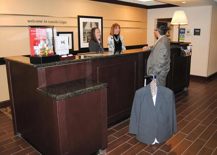 Hampton Inn Cambridge