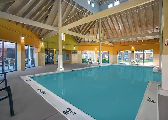 Homewood Suites By Hilton Chicago-Lincolnshire