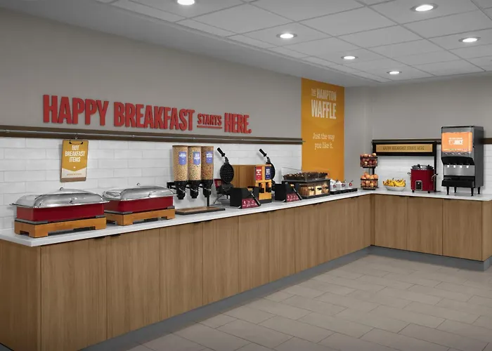 Hampton Inn & Suites Phoenix Glendale-Westgate