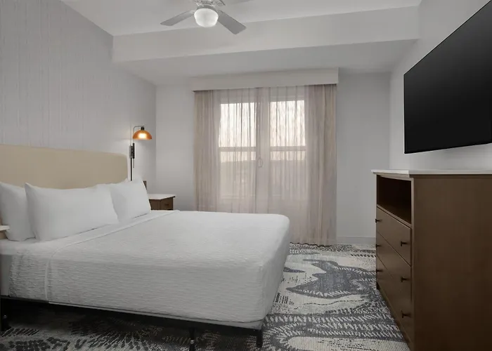 Homewood Suites By Hilton Cleveland-Solon