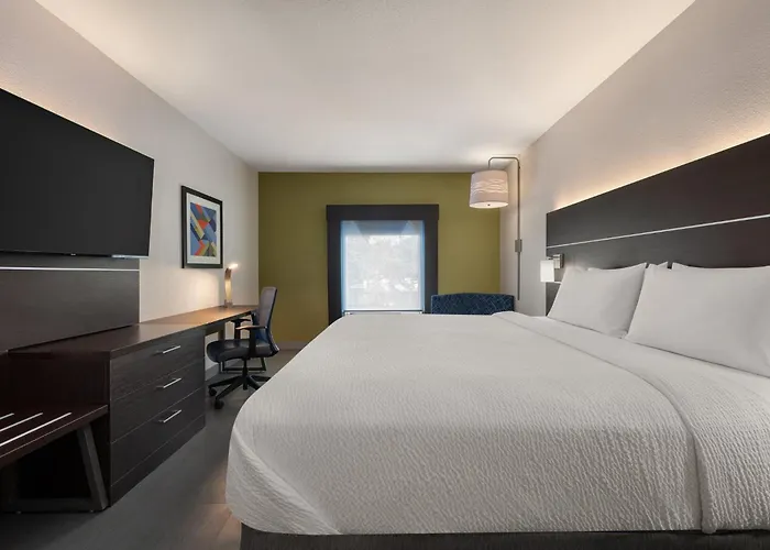 Holiday Inn Express Hotel & Suites Clearwater Us 19 North By Ihg