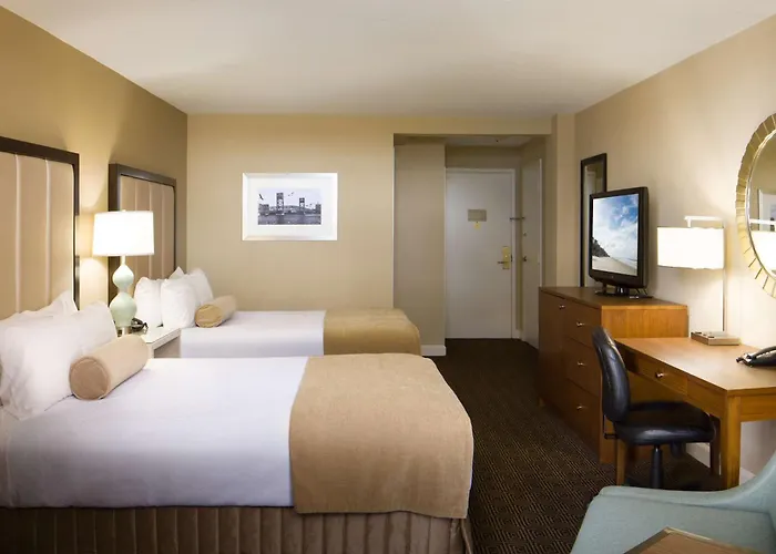 Doubletree By Hilton Hotel Jacksonville Riverfront