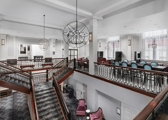 Hampton Inn & Suites Baltimore Inner Harbor