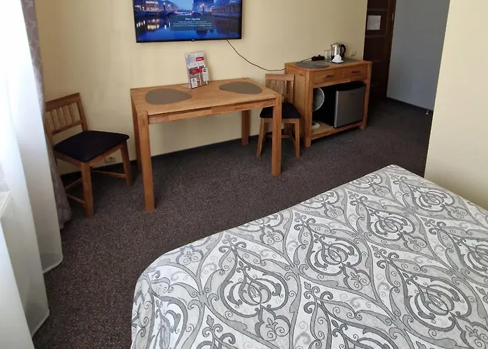 Linda Hotel