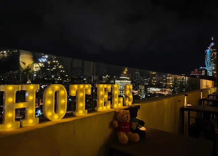 Macau Hotel S