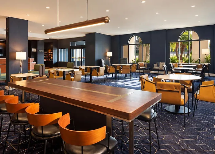 Courtyard By Marriott Newark Silicon Valley