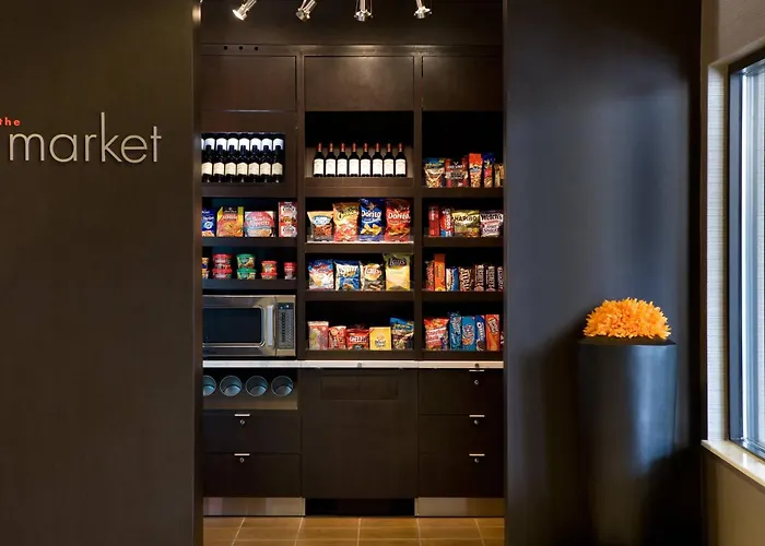Courtyard By Marriott Newark Silicon Valley