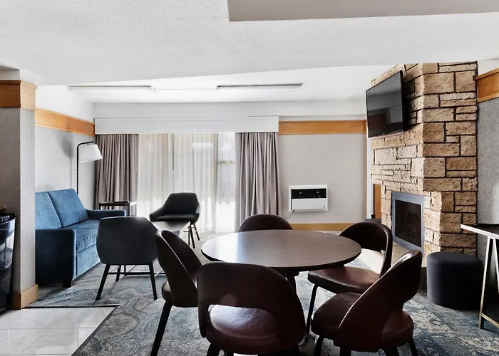 Four Points By Sheraton Ventura Harbor Resort