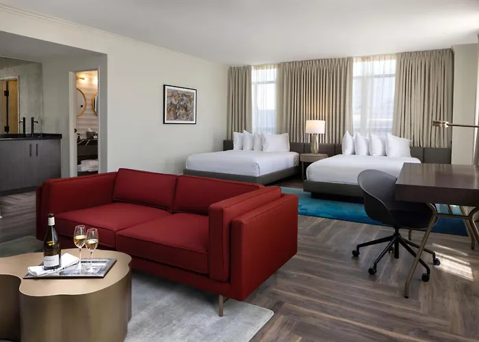 Hotel Deco Omaha, Tapestry Collection By Hilton