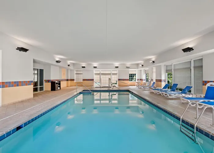 Hampton Inn & Suites Williamsburg-Central