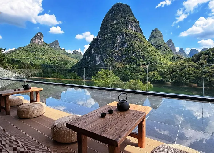 Yangshuo Li River Resort