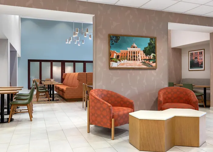 Hampton Inn & Suites Prattville