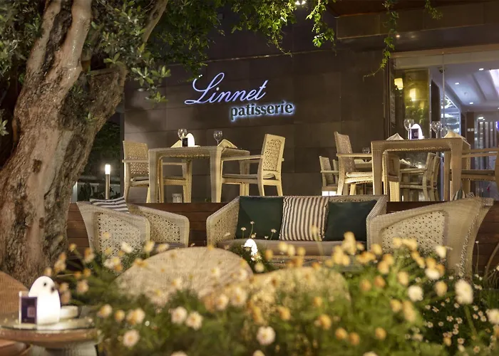Doubletree By Hilton Kusadasi