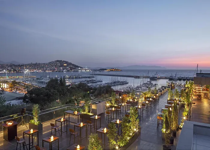 Doubletree By Hilton Kusadasi