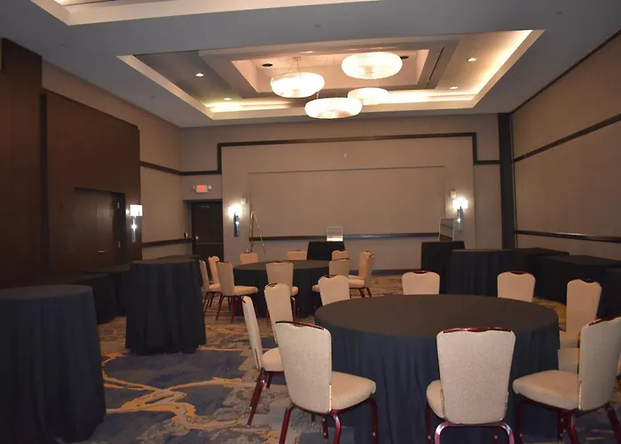 Hyatt Regency Lisle Near Naperville