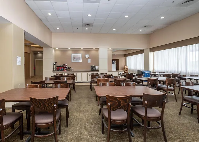 La Quinta By Wyndham New Haven