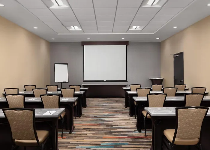 Embassy Suites By Hilton Knoxville West