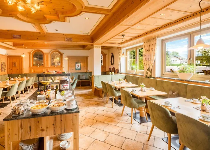 Hotel Garni Alpenland