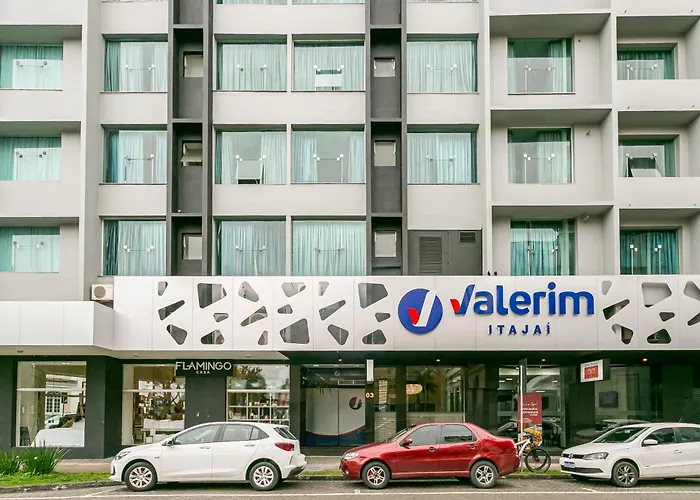 Hotel Valerim Itajaí / Navegantes