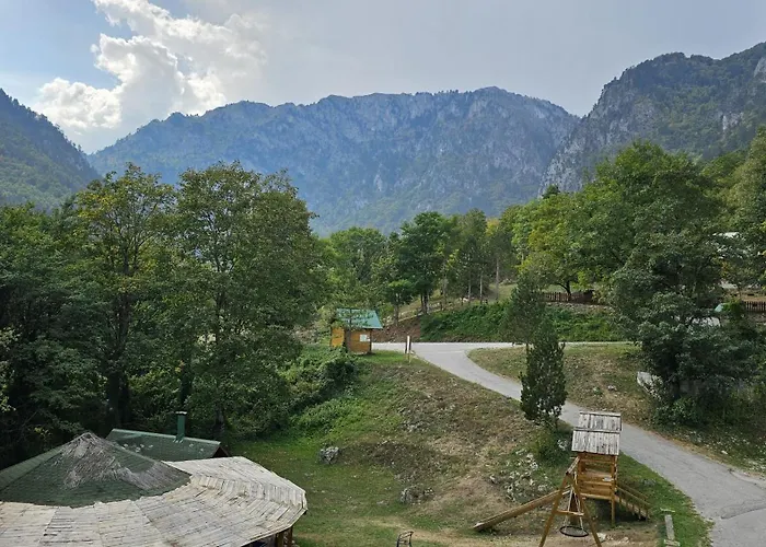 Hotel Ravnjak